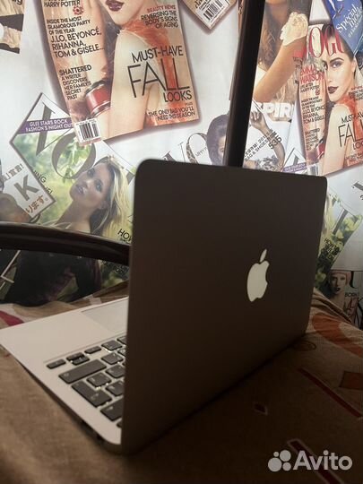 Apple macbook air 11 2014