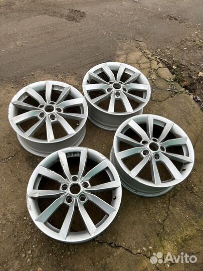 Диски R17 оригинал Skoda Yeti