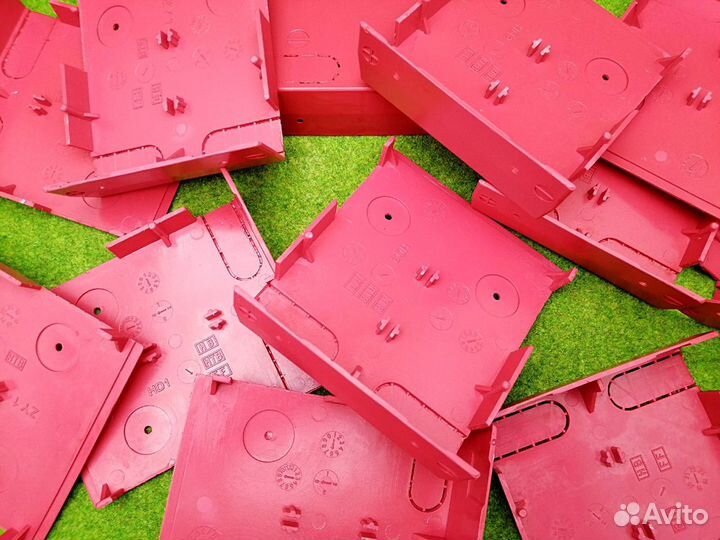 Литьё пластмасс и полиуретанов