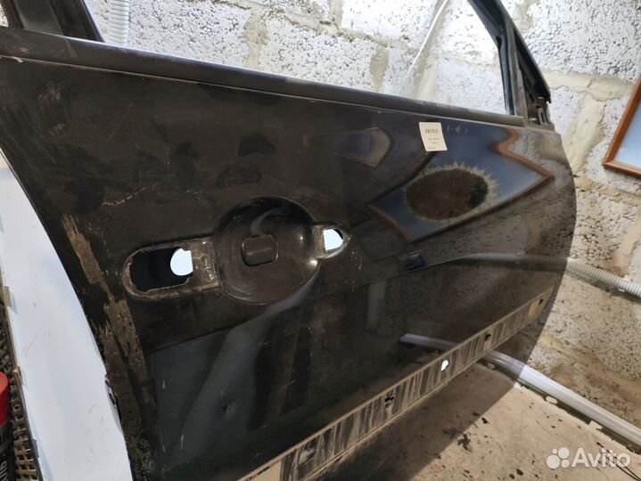 Дверь передняя правая Renault Megane 2