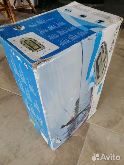 Надувная резиновая лодка в коробке, б/у 1 раз