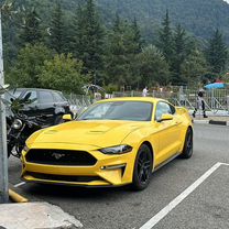 Ford Mustang 2.3 AT, 2018, 30 000 км, с пробегом, цена 2 495 000 руб.