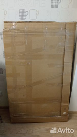 Кухонный стол