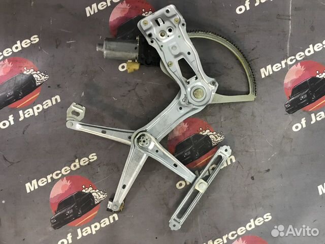 Стеклоподъёмник перед ML W163. Япония