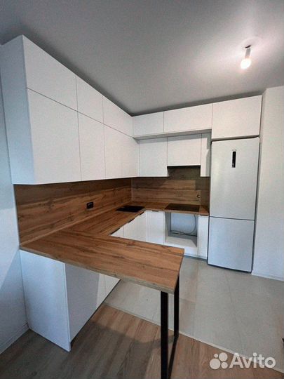 Кухонный гарнитур новый