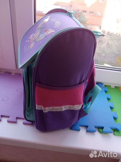 Рюкзак школьный
