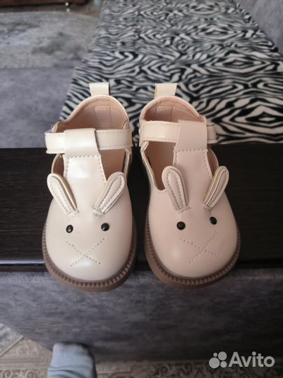 Сандали для девочки