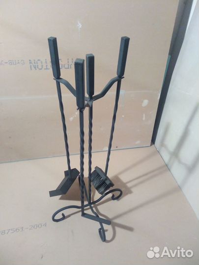 Каминный набор с дровницей. Подставка для дров