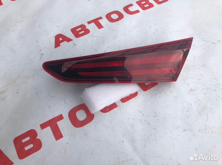 Hyundai Elantra 18- Фонарь внутренний правый 0292