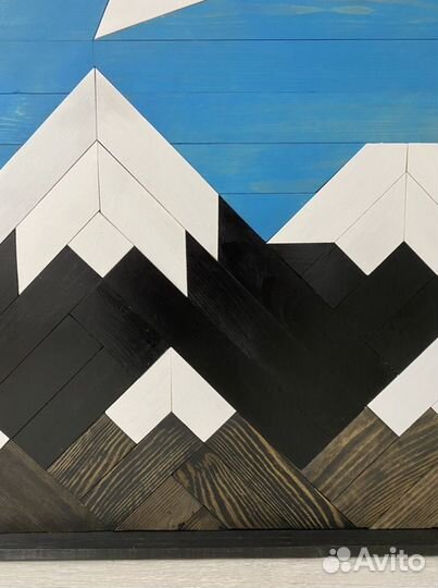 Картина из дерева