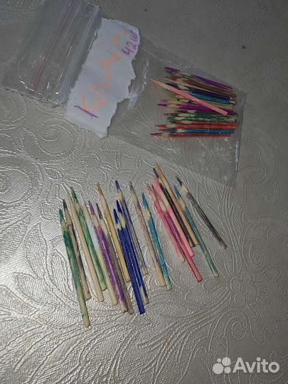 Цветные карандаши игрушечные