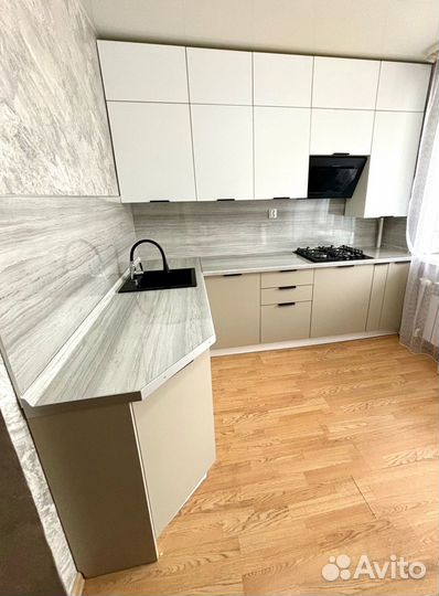 Модульная кухня в наличии
