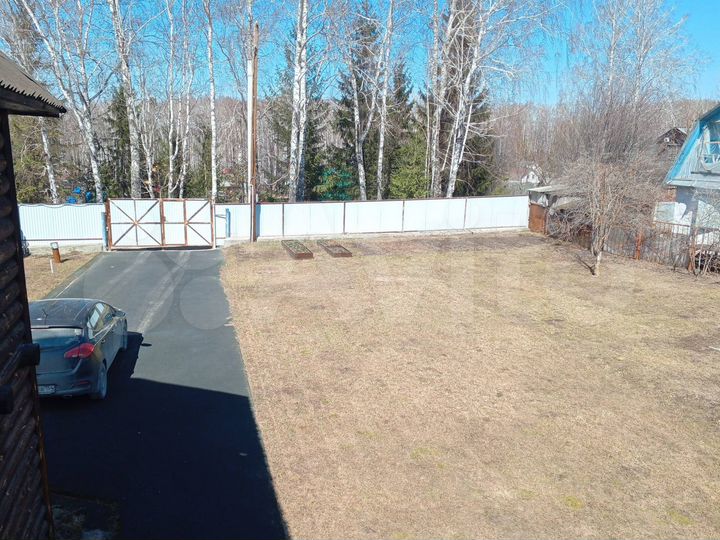 Дом 135 м² на участке 9 сот.