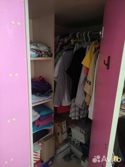 Детская кровать чердак со столом и шкафом бу