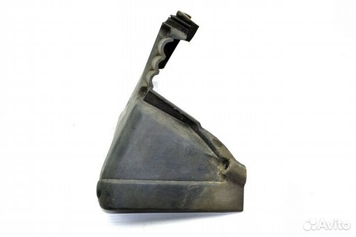 Крышка отделения для жгутов проводов кабины MAN TG