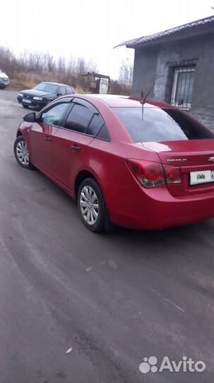 Chevrolet Cruze 1.6 МТ, 2010, 193 000 км