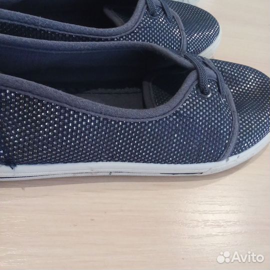 Р.32 цена за всё