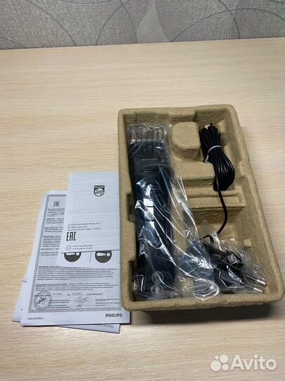 Машинка для стрижки волос philips новая