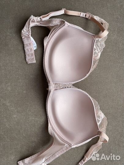 Бюстгальтер