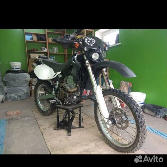 Kawasaki KLX250 (Кавасаки кхл 250)