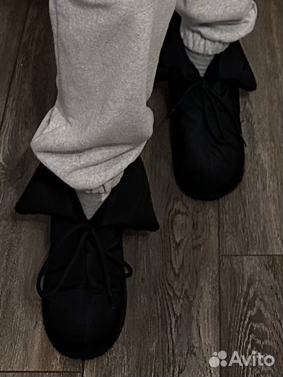 Обувь женская дутики угги