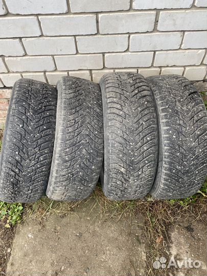 Nokian Tyres Hakkapeliitta 8 205/60 R16 96
