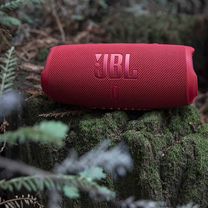 JBL Charge 5 Red