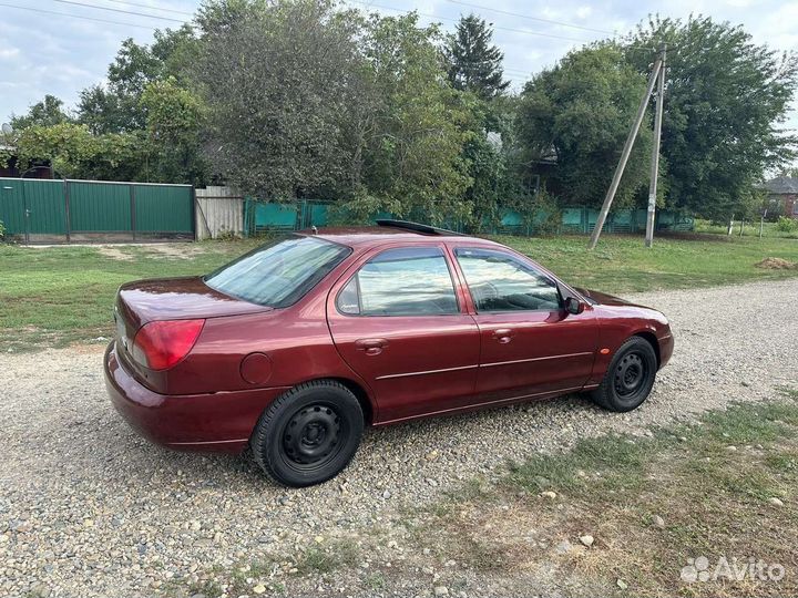 Ford Mondeo 2.0 МТ, 1999, 50 000 км