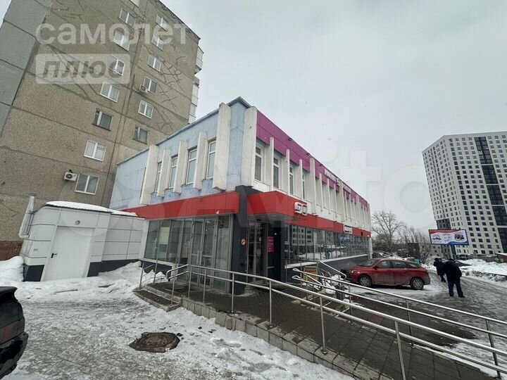 Продам торговое помещение, 501.6 м²