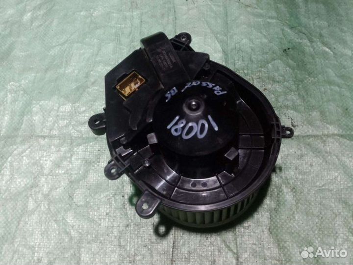 Мотор отопителя Volkswagen Passat B5 1999
