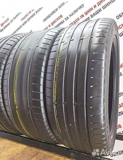 Kumho Ecsta PS71 245/45 R19