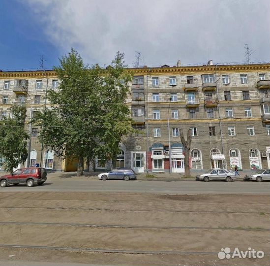 Стрит ритейл