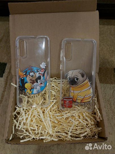 Чехол на телефон