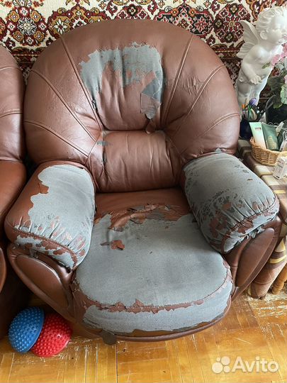 Диван раскладной и 2 кресла бу под реставрацию