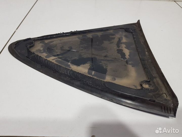 Стекло кузовное левое глухое (Geely Emgrand X7)