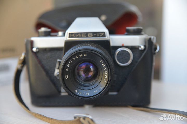Зеркальный фотоаппарат Киев 17 с Гелиос 81Н, 2/53