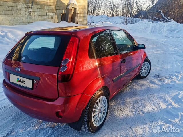 Ford Fiesta 1.4 МТ, 2006, 293 564 км