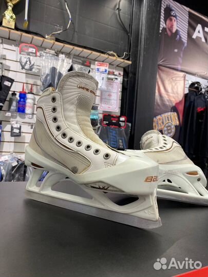 Вратарская хоккейная форма и аксессуары