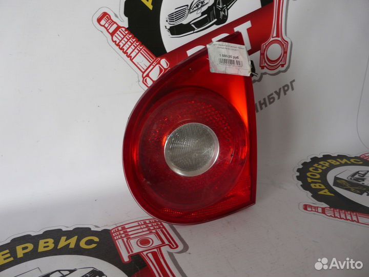 Фонарь задний внутренний правый Volkswagen Golf