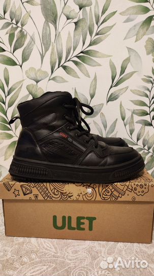 Ботинки утеплённые р. 35 (22 -22,5 см)