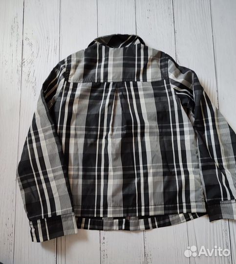 Куртка для девочки 140 Benetton