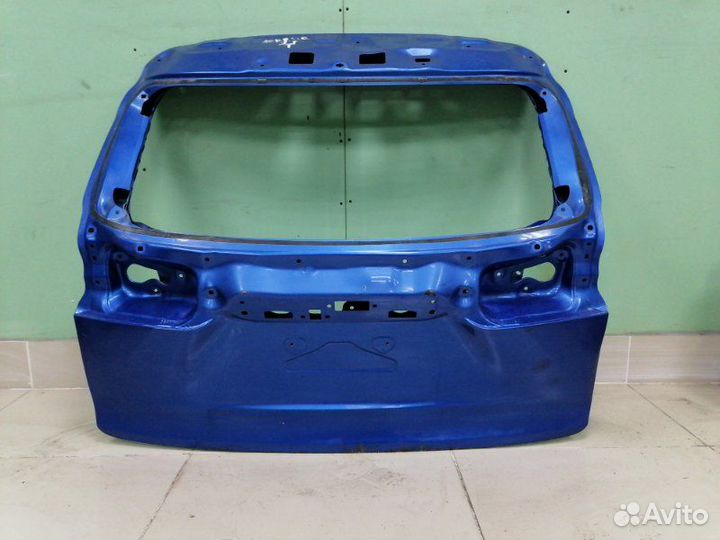 Крышка багажника задняя Lexus Nx200T Nx200