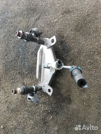 Топливная форсунка Subaru Exiga YA5 EJ20