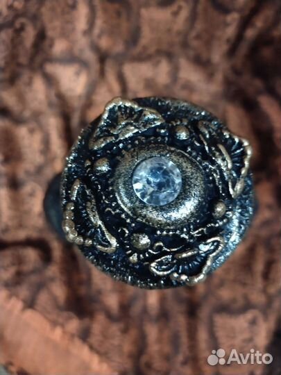 Бутылка декоративная стеклянная в подарок