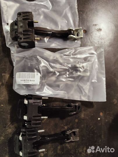 Дверной ограничитель