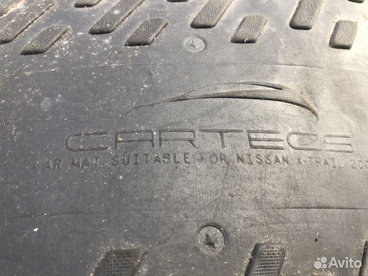 Коврик в багажник Nissan X-Trail 31