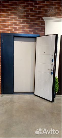 Дверь входная 120*2050