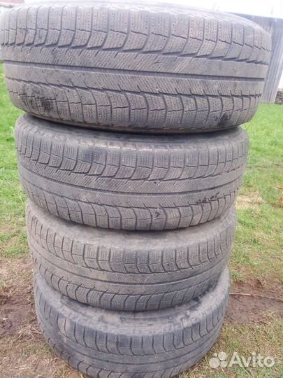 Michelin Latitude X-Ice 235/65 R17