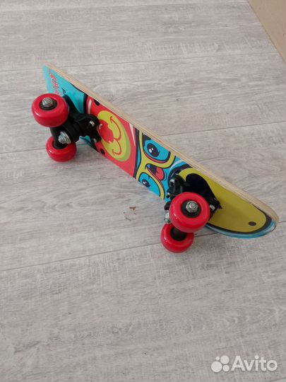 Скейтборд детский бу