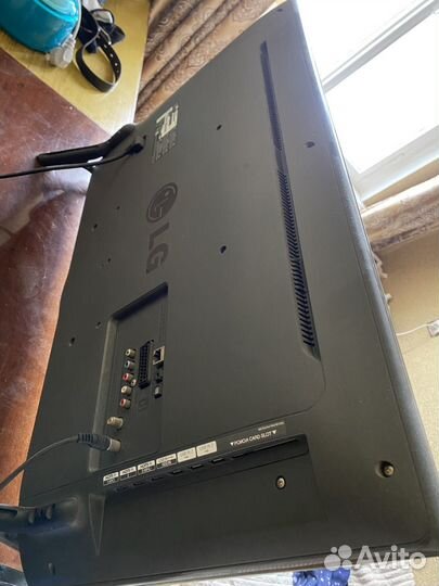 Продам Телевизор LG